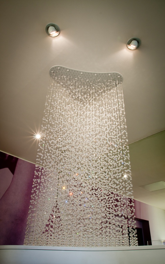 George Singer Modern Chandeliers And Lighting Installations Crystal Waterfall Photo 1 Www Georgesinger Co Uk